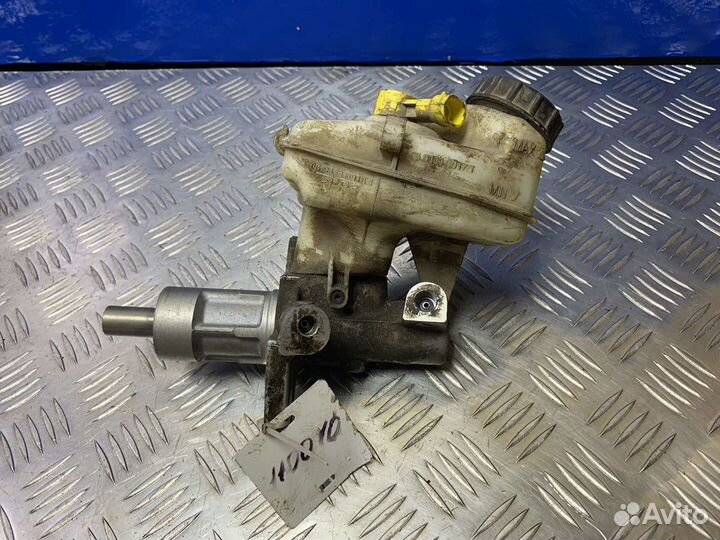 Цилиндр тормозной главный Chevrolet Cruze (J300) I