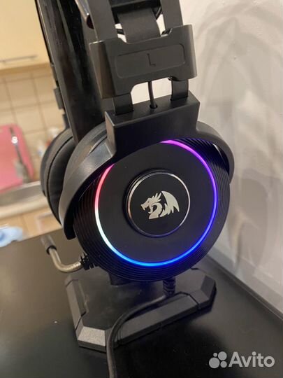 Игровые наушники redragon lamia 2