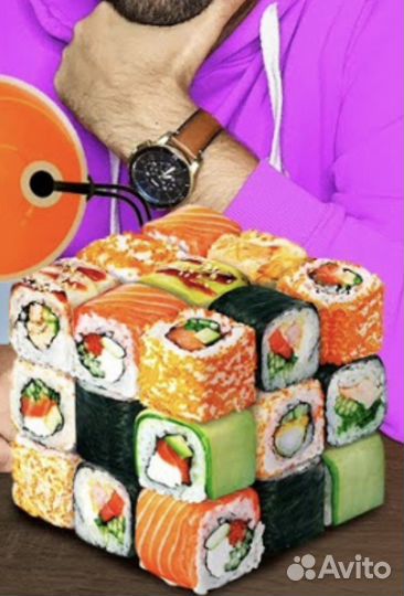 Управляющий доставки еды суши пицца