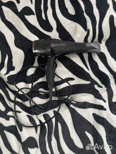 Мощный фен с ионизацией