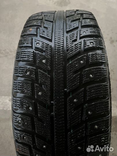 R16 Kumho I'Zen KW22 205/55, PCD 5x114.3 DIA 60.1