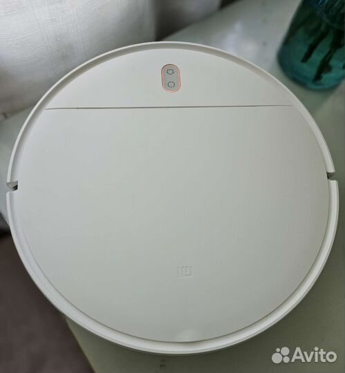 Робот-пылесос Xiaomi Mi Robot Vacuum-Mop
