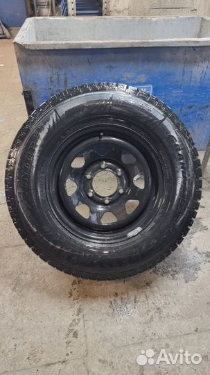 Dunlop Grandtrek Ice 02 245/70 R16