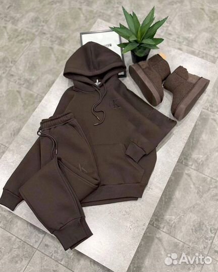 Костюм женский теплый