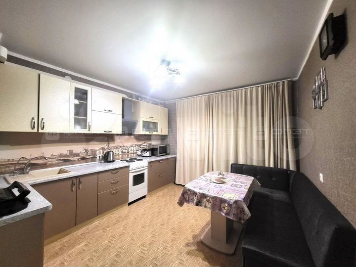 2-к. квартира, 65 м², 11/18 эт.