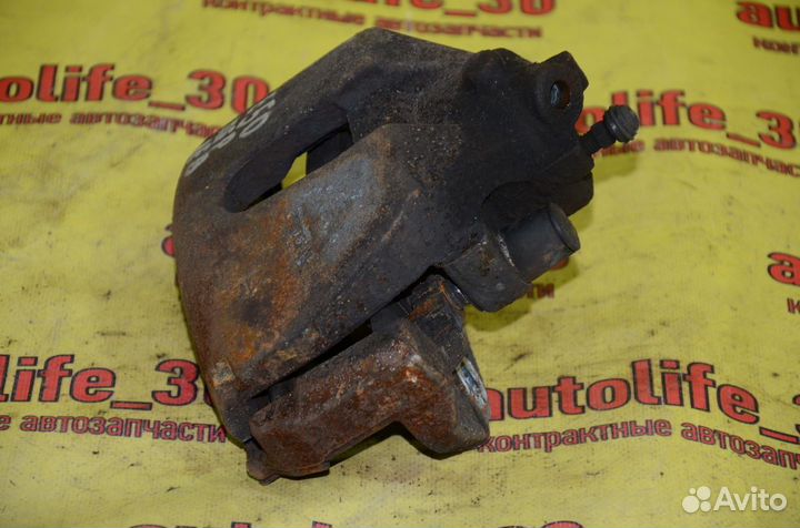 Супорт тормозной передний левый Ford Focus 2