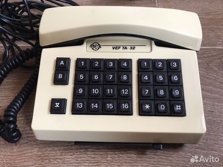 Телефон СССР VEF TA-32 1990 год