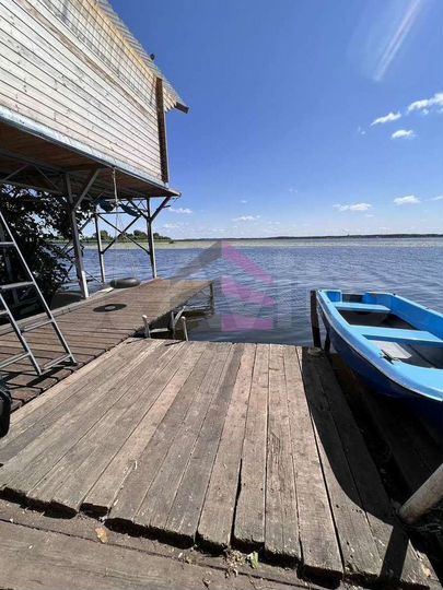 Дом 25,9 м² на участке 2 сот.