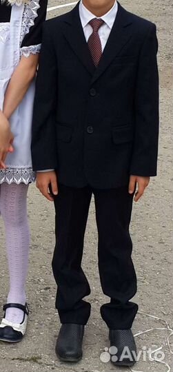 Костюм: пиджак Van Cliff 128 рост, 32 р-р. и брюки