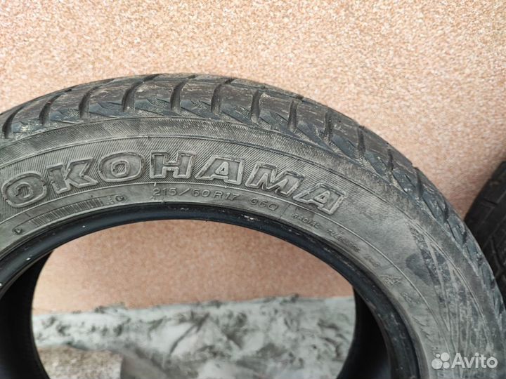 Yokohama Geolandar A/T-S G012 215/60 R17