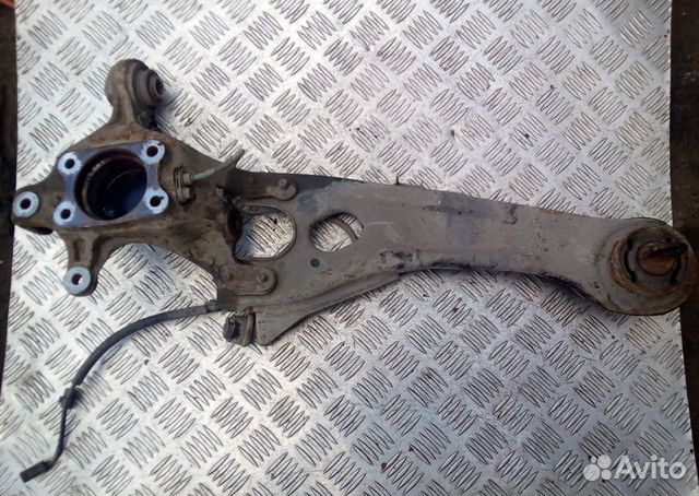 Рычаг задний продольный левый на Киа Сид