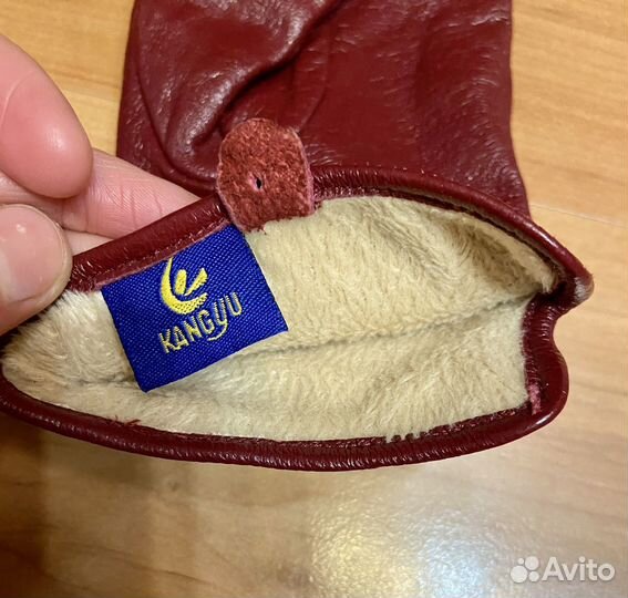 Перчатки женские кожаные