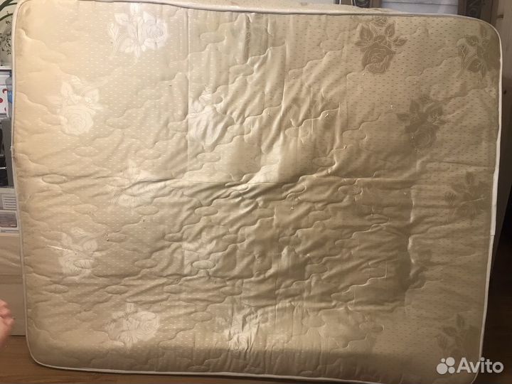 Матрас 160х200 бу