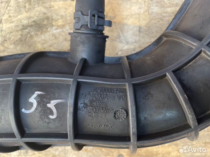 Патрубок воздушного фильтра LADA Vesta