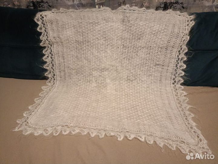 Пуховый платок паутинка