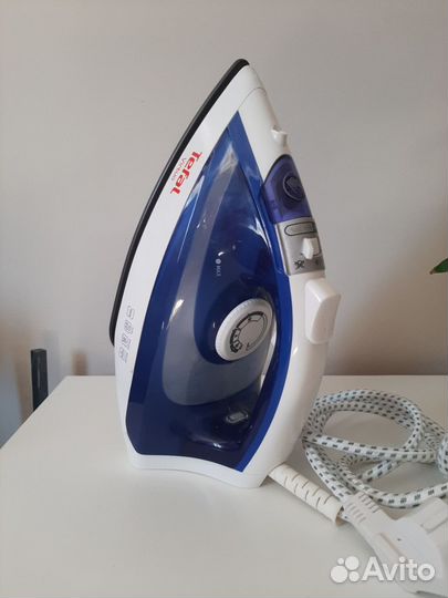 Утюг Tefal Virtuo FV1711
