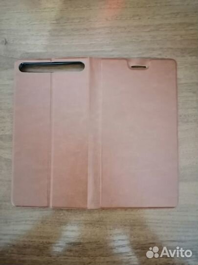 Продам чехол-книжку для планшета Lenovo Phab Plus