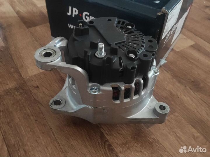 Генератор Audi A4, A6/VW Passat JP 1190101400