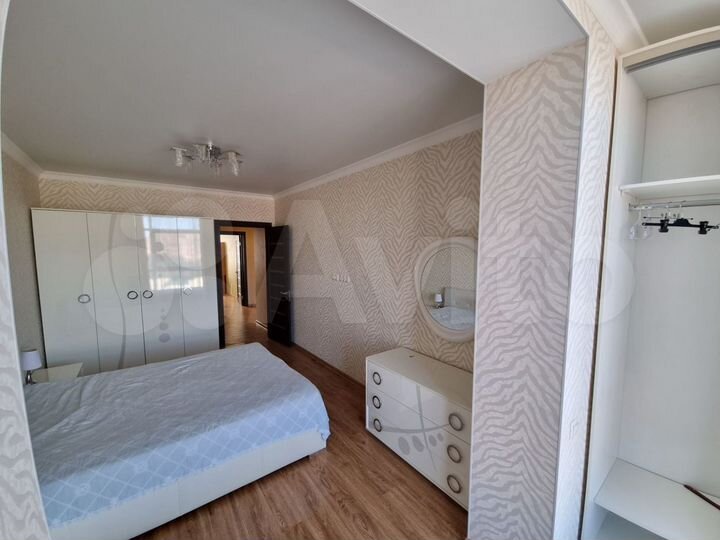 3-к. квартира, 94 м², 4/5 эт.