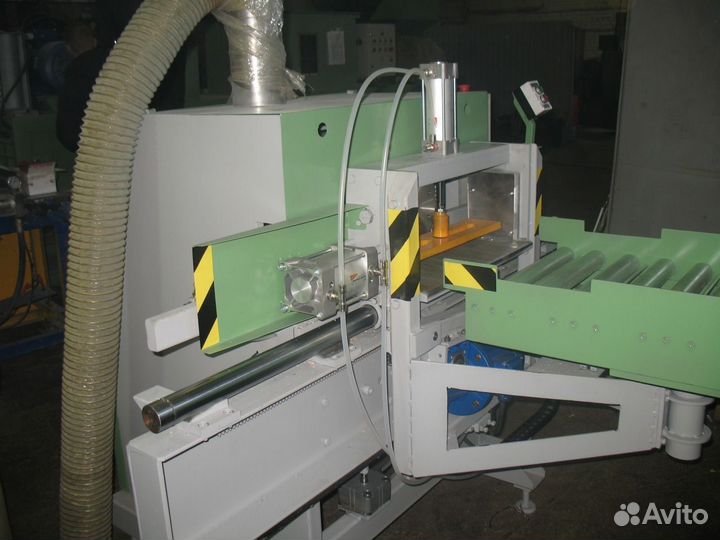 Станок кареточный шипорезный по дереву