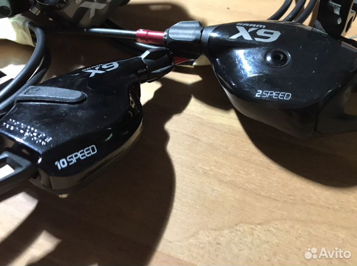 Манетка Shimano XTR SL-M980 ; sram X9