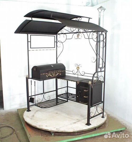 Беседка с мангалом