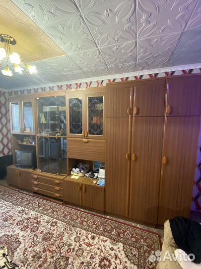 Стенка в гостиную