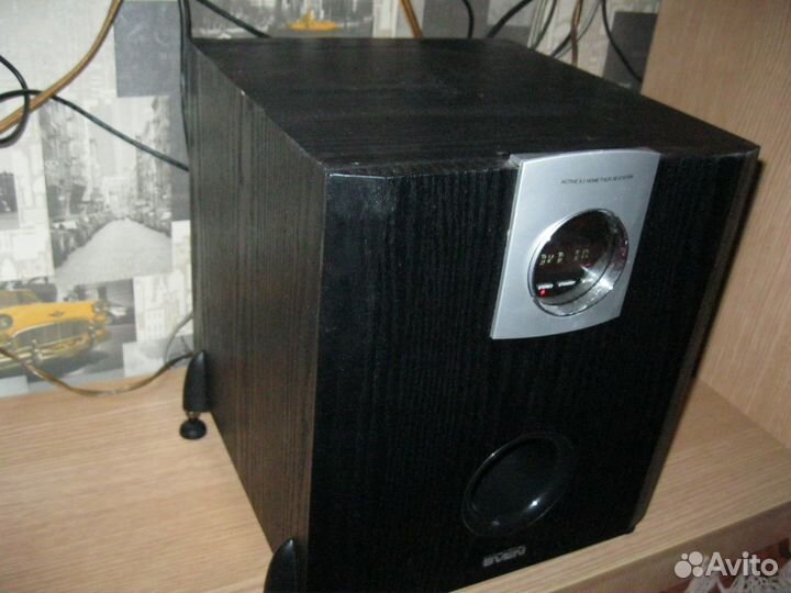 Активный сабвуфер 5.1 Sven HA-1400T