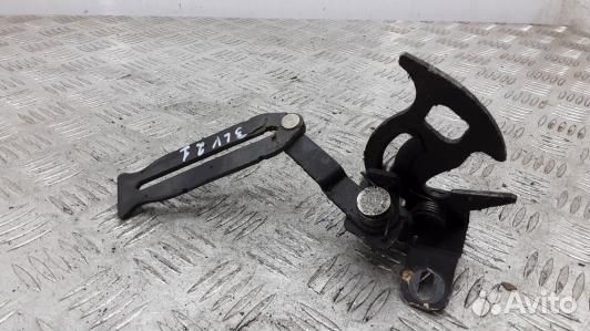 Замок капота audi 100 C4 (3LV21VR01)