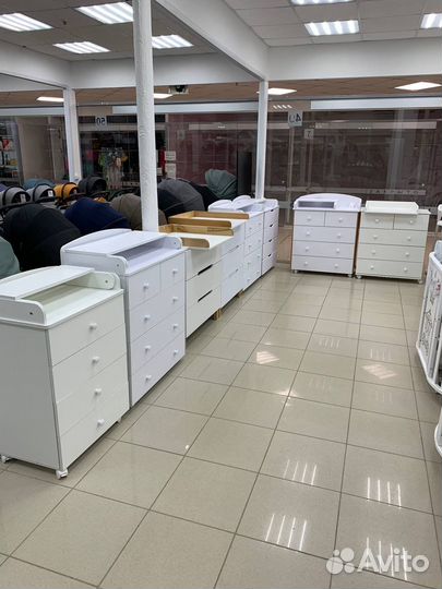 Пеленальный комод для новорожденных