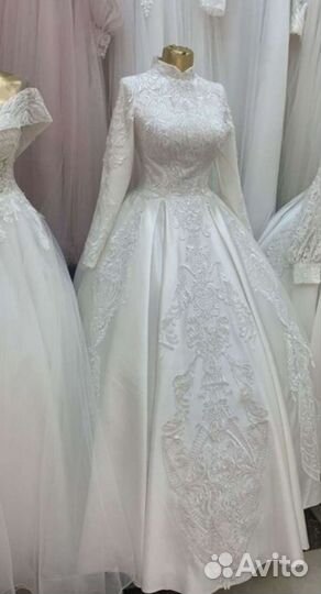 Свадебное платье 44 46 новое