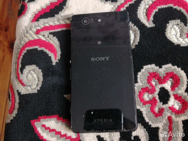Sony Xperia Z3 Compact, 2/16 ГБ