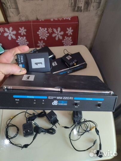 Радио микрофон