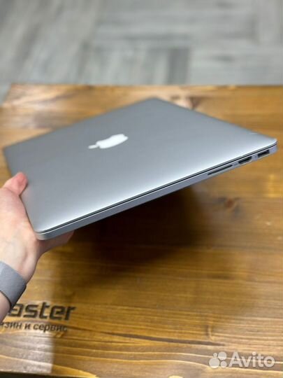 Apple MacBook Pro 15