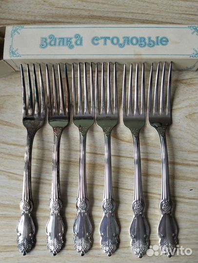 Вилки столовые посеребренные