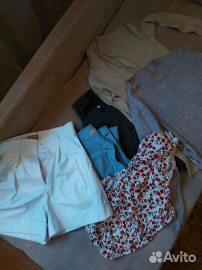 Пакет брендовых вещей на s девушку