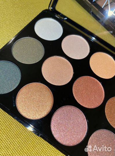 Тени для век 15 color