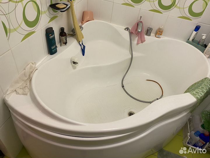 Ванна акриловая 140*140