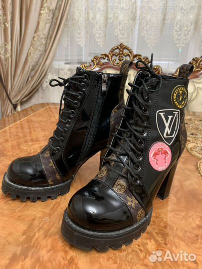 Ботильоны Louis Vuitton
