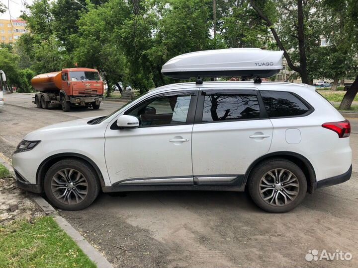 Автобокс багажник на крышу Mitsubishi Outlander