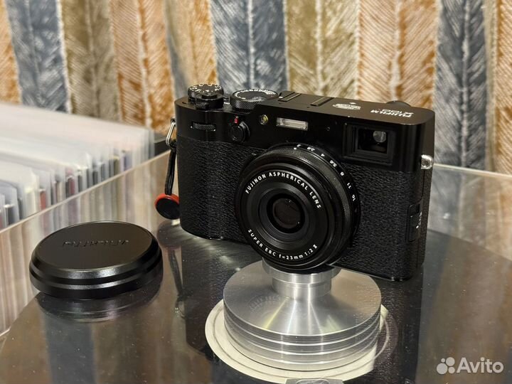 Fujifilm x100v