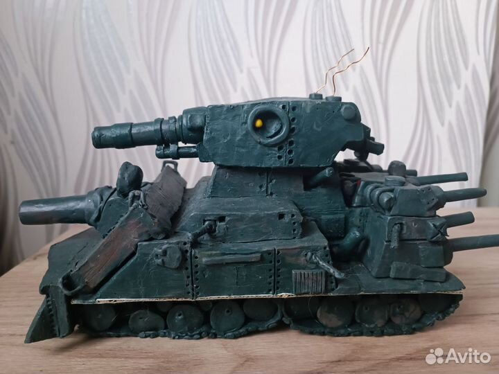 Танк из пластелина