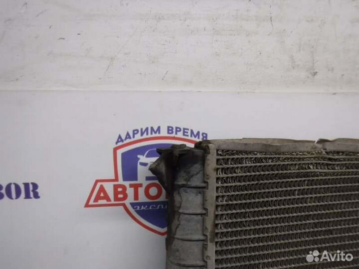 Радиатор двс Ford Mondeo 2 1.6 1997