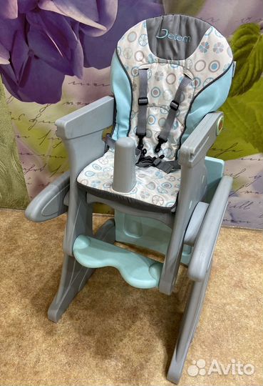 Стул для кормления