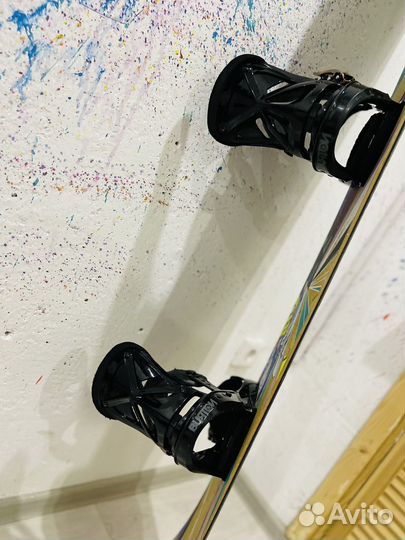 Сноуборд Volkl Yavana 149 + крепы Burton Lexa