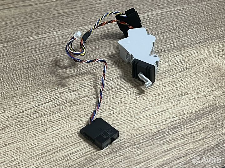 Датчик упорный + высоты левый (L) Roborock Q7