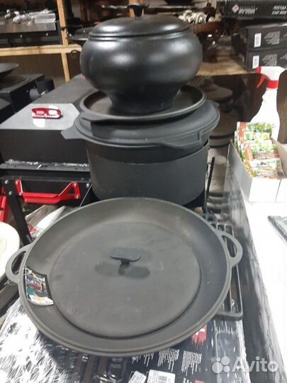 Сковорода чугунная с прессом