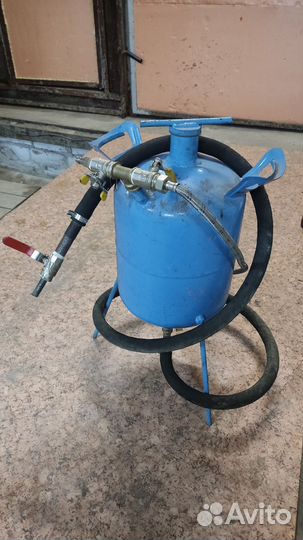 Пескоструйный аппарат