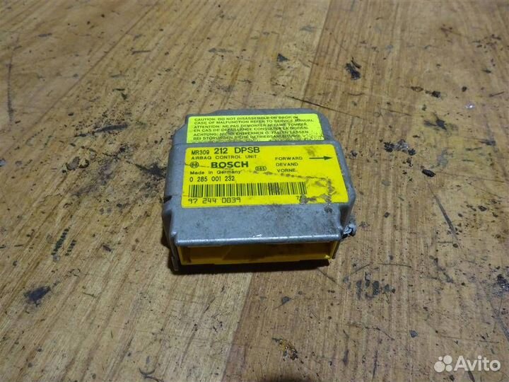 Блок управления AIR BAG Mitsubishi Carisma (DA) 1