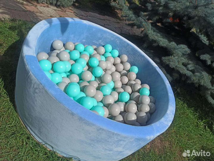 Бассейн сухой с шариками